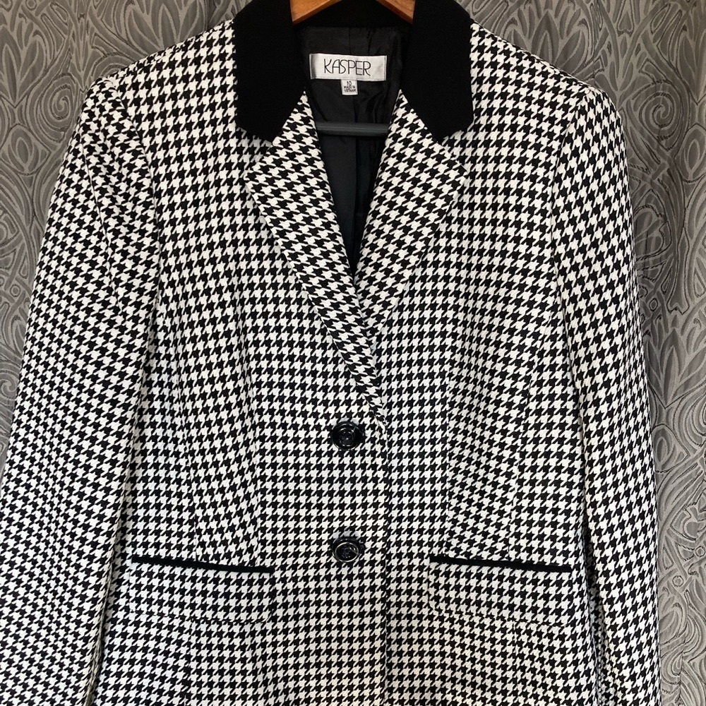 COPY - Kasper, Size 10, NWT, Houndstooth
